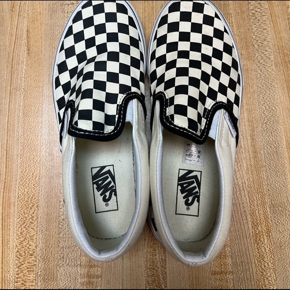 Vans Checkerboard Slipons Size 2.5 Kids - Picture 2 of 3